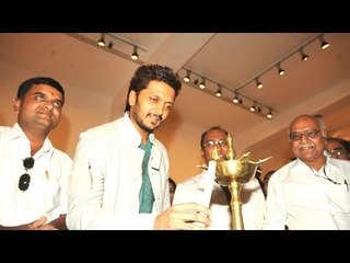 Ritesh Deshmukh Inaugurates 'Angelic Radiance' Art Exhibition