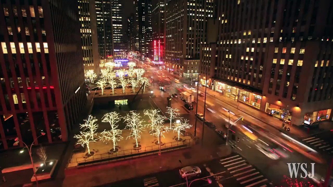Timelapse: Storm Dumps Record Snow on New York City
