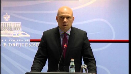 Manjani: Prokuroria të vërë para ligjit çdo zyrtar të Hipotekës që kërkon para