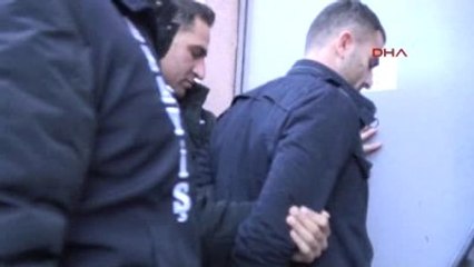 Kayseri - Telefonla 34 Bin Lira Dolandırdı, Bankaya Giderken Yakalandı