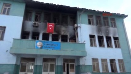Silopi'de Hasar Gören Okullarda Onarım Çalışması Başladı