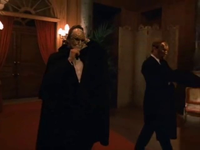 Eyes Wide Shut : Ritual Scene (Nicole Kidman / Tom Cruise) - Vidéo Dailymotion