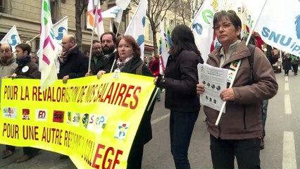 Grève des enseignants : La réforme des collèges, "un cache-misère"