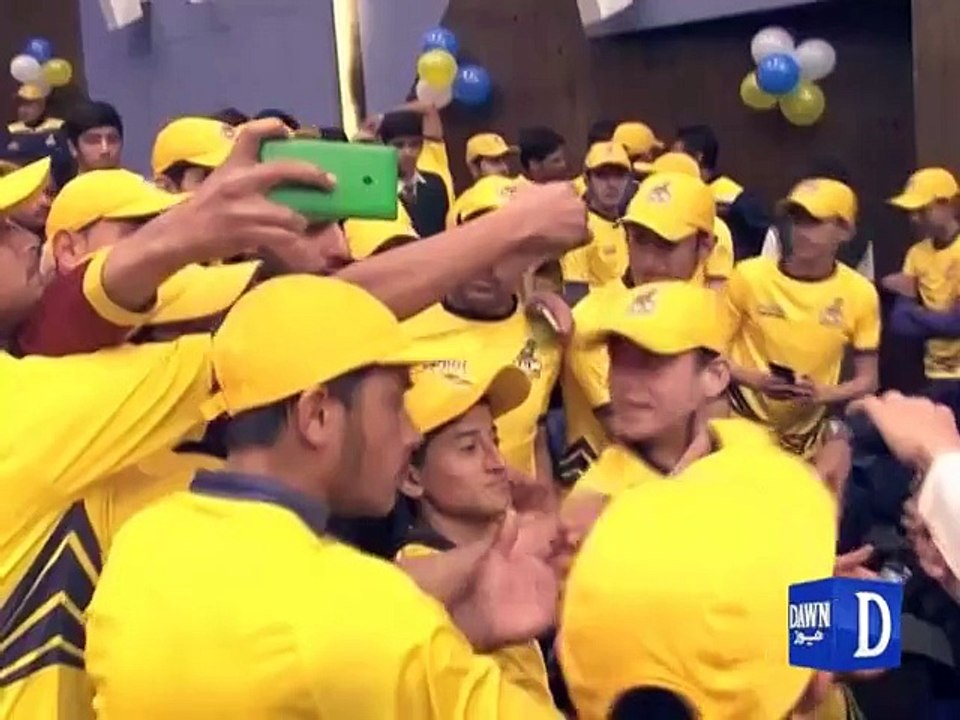 Afridi to fly out 150 APS students for Pakistan Super League