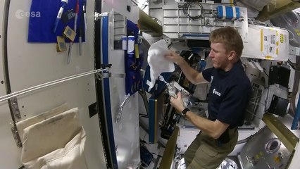 Tim Peake's space shower