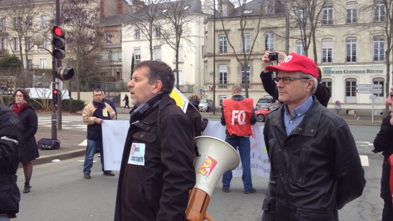 Manifestation des fonctionnaires