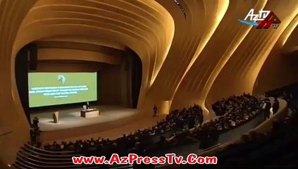 Prezident: “Dövlət məmurları xalqla bir yerdə olmalı, yekəxanalıq etməməlidirlər"