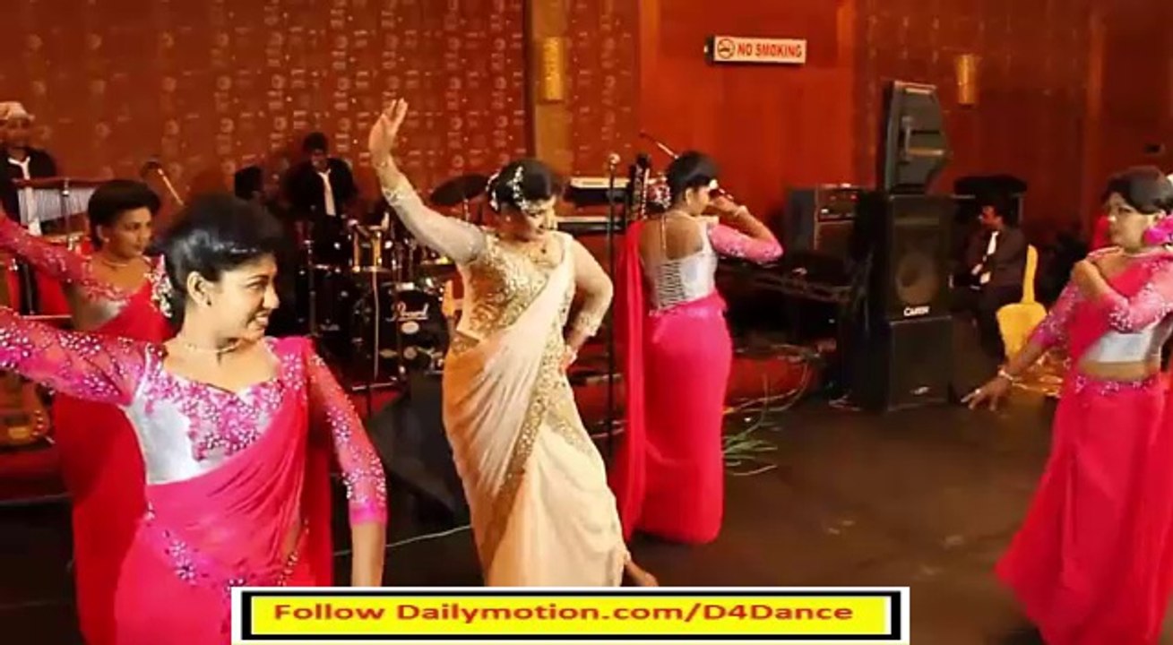 Beautiful Indian Girls Dance - Saarhe K Fall Sa - HD