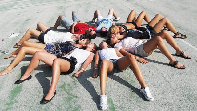 Nasze ulubione zabawy z DZIECIŃSTWA [PONKI SOCIAL]