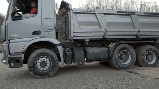 2013 Mercedes Arocs TEST DRIVE OFF ROAD