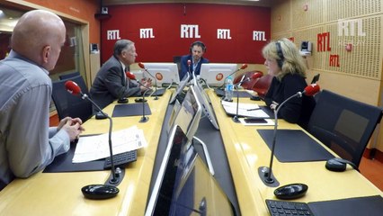 Alain Duhamel revient sur le sondage Opinionway qui montre que les Français sont favorables à un assouplissement du code du travail