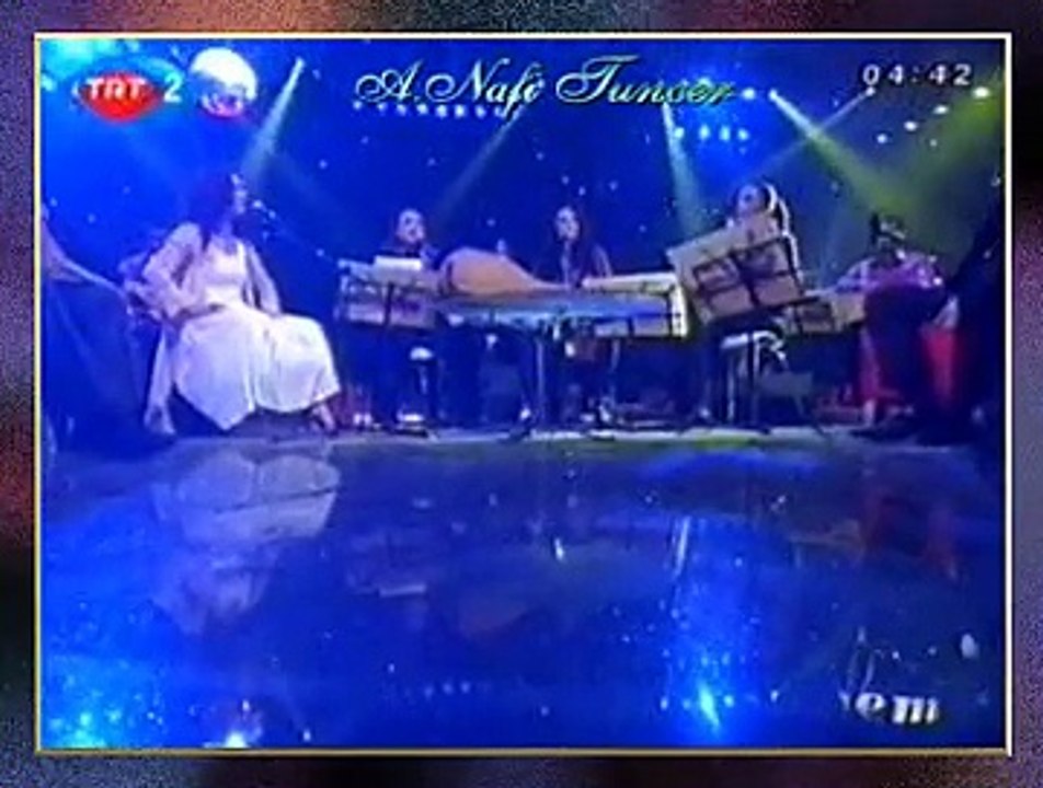 RADYO KUARTET GRUBU-Cemile'nin Gezdiği Dağlar Meşeli (Çok Sesli) (2)