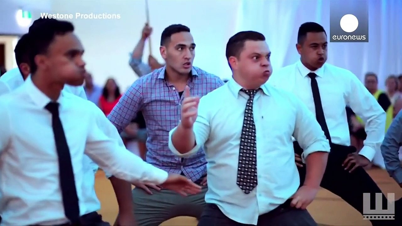 Esta pareja recibió un Haka como regalo de bodas