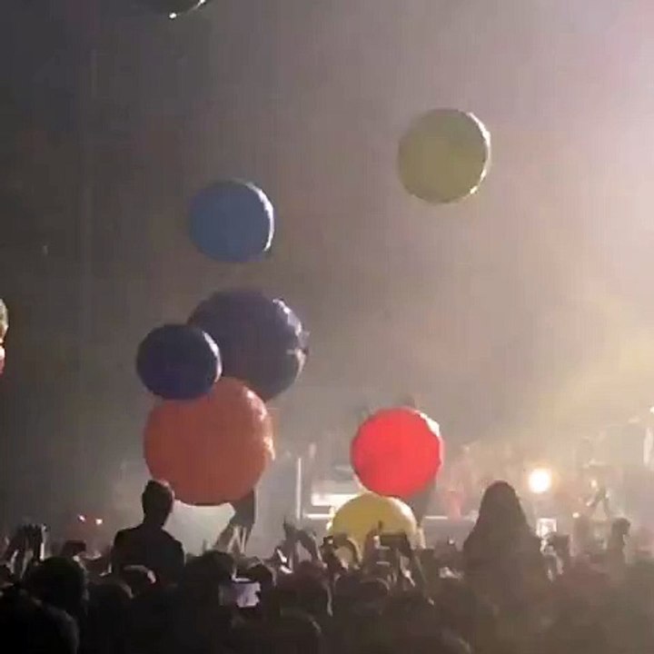 «Kings and Queens» (фрагмент 1). А.Бон и «30 Seconds to Mars» (pauline_romanova)