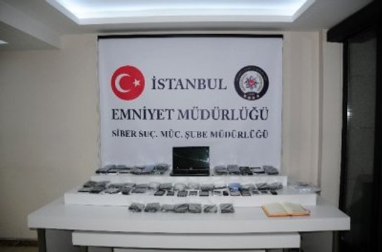 40 Kişilik Ekiple 10 Bin Kişi Dolandıran Çete Çökertildi!