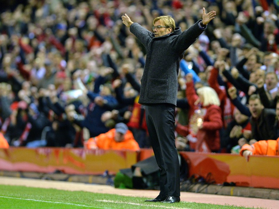 Jürgen Klopp Crazy Reaction at referee for a penalty | Liverpool vs Stoke City | Capital One Cup - 26.01.2016