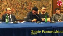 La conferenza stampa de La strada dritta in onda su Raiuno per la regia di Carmine Elia