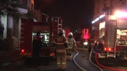 İzmir- Yem Fabrikasında Çıkan Yangın Korkuttu