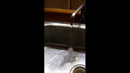 El frío congeló el agua de las tuberías en Japón