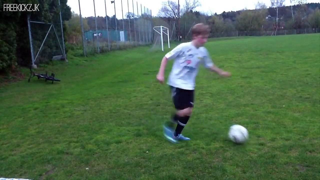 Top 3 - Easy Football Skills To Learn Tutorial
