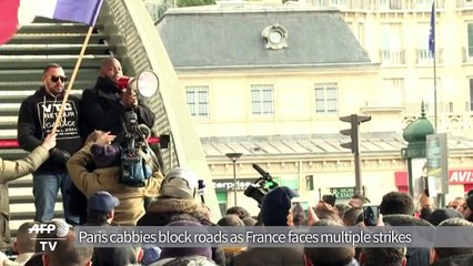 Cabbies block roads as France faces multiple strikes