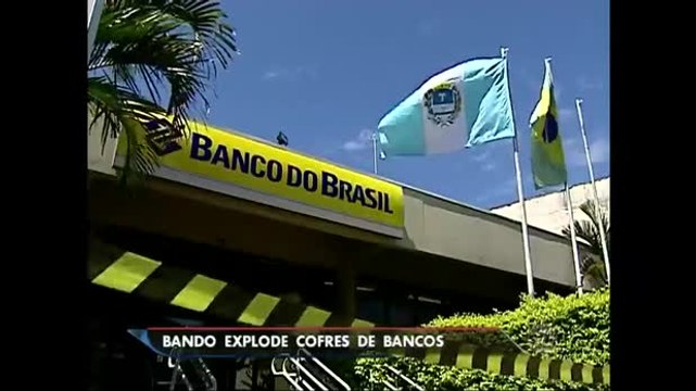 Criminosos explodem duas agências bancárias no interior paulista