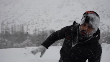 Erzurum-Buz Tutan Sarı Gelin Şelalesine Tırmandılar