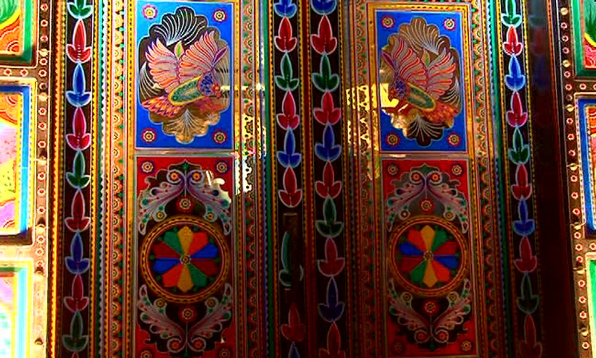 Pakistani truck art in Karachi