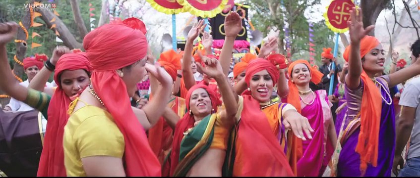 Poshter Girl Official Trailer - In Cinemas 12th February 2016 - Sonalee Kulkarni, Jitendra Joshi