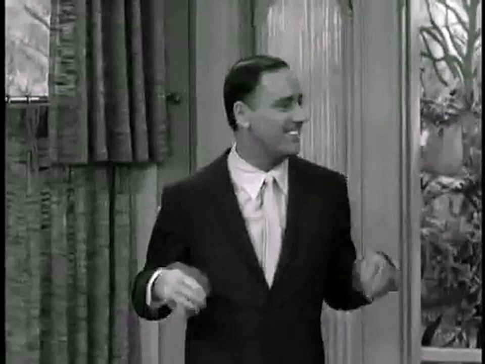 The Lucy Show season 1 episode 18  Lucy and Viv Put in a Shower 1