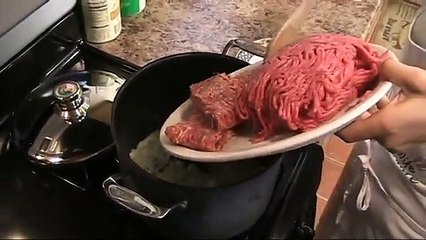 How to Make Classic Italian Lasagna Recipe by Laura Vitale - Laura In The Kitchen Episode 47