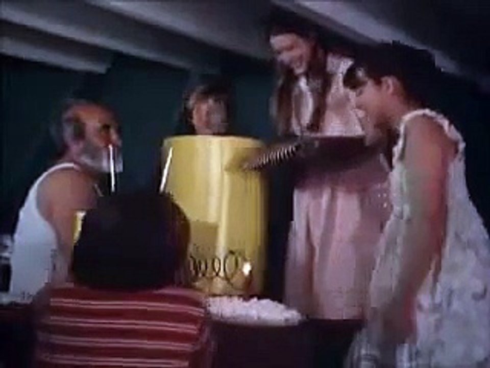 Verano Azul - El cumpleaños de Chanquete