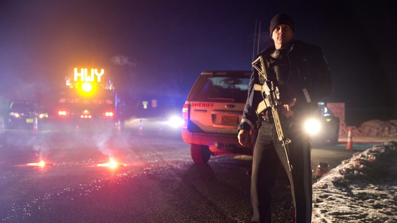 Armed Oregon occupation dwindles