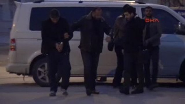Konya Kardeşinin Görüşmesini İstemediği Arkadaşını 4 Yerinden Bıçaklayarak Öldürdü