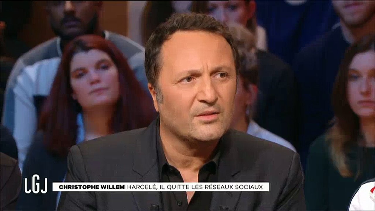 Arthur se confie sur les insultes antisémites qu'il reçoit sur Twitter - Regardez