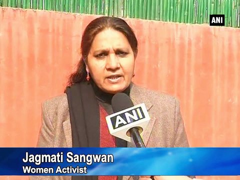 Shani Shingnapur Temple row: Women leaders criticise Maharashtra Govt.