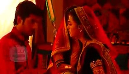 Swara aur Sanskar mein Dooriya laane ke iye Lakshya kar Raha hai Saazish 26th January 2016 Swaragini