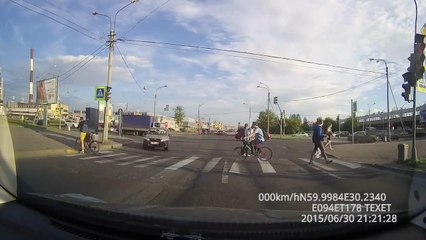 How to Ride a Bike Safely (visual aid)