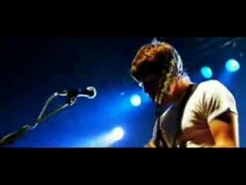 Arctic Monkeys - Fluorescent Adolescent