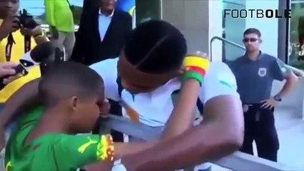 Kids Reactions When Meet Their Football Idols ● RESPECT ● Intensive Emotions 2016 (720p Full HD)