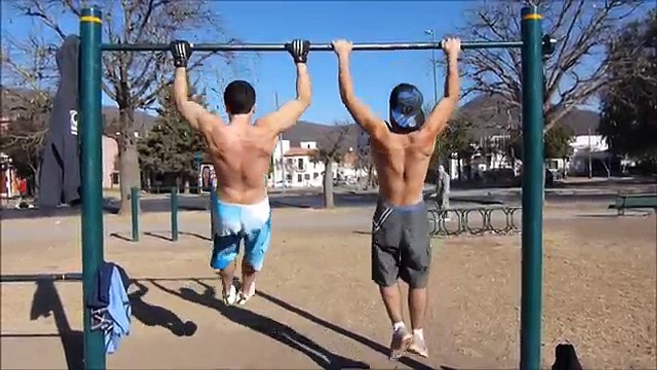 Bar Brothers Argentina Street Workout 2013