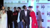 Deepika Padukone at RED CARPET At Filmfare Awards 2016 - must watch -Video Dailymotion