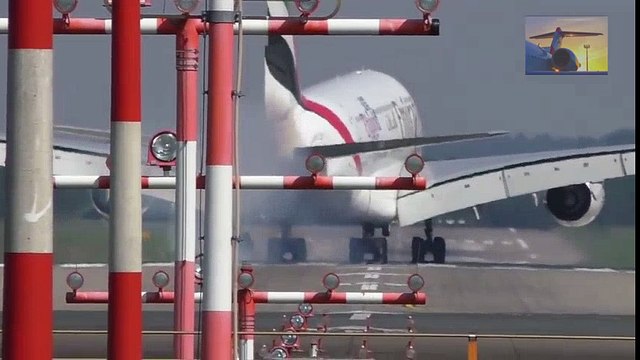 Hard A380 Crosswind Landing in Duesseldorf at RWY 05R - Emirates A6-EER Crosswind Landing