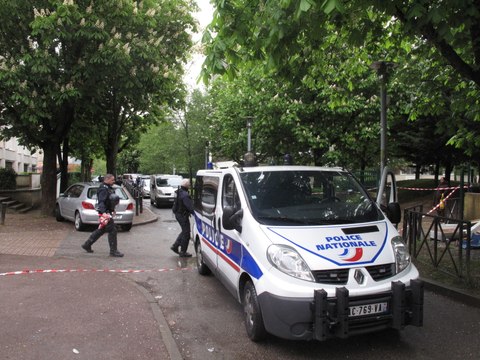 Colère à Trappes autour de l'affaire Moussa, tué à 14 ans par une balle perdue