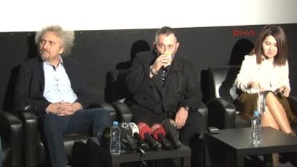 Cem Yılmaz'ın Başrolünü Oynadığı 'İftarlık Gazoz' Filmi Görücüye Çıktı