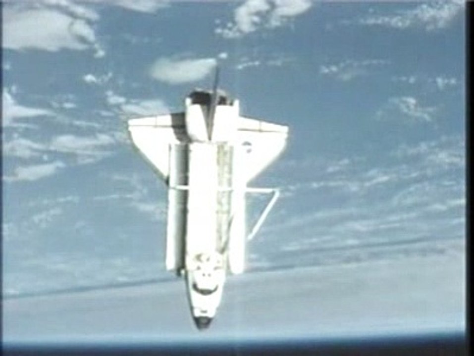 Space Shuttle Hoax-Disney Nasa Fake Shuttle Models Moved By Hidden Support Beam