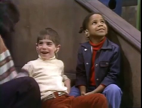 Classic Sesame Street - Lily Tomlin Sings \ Sing\