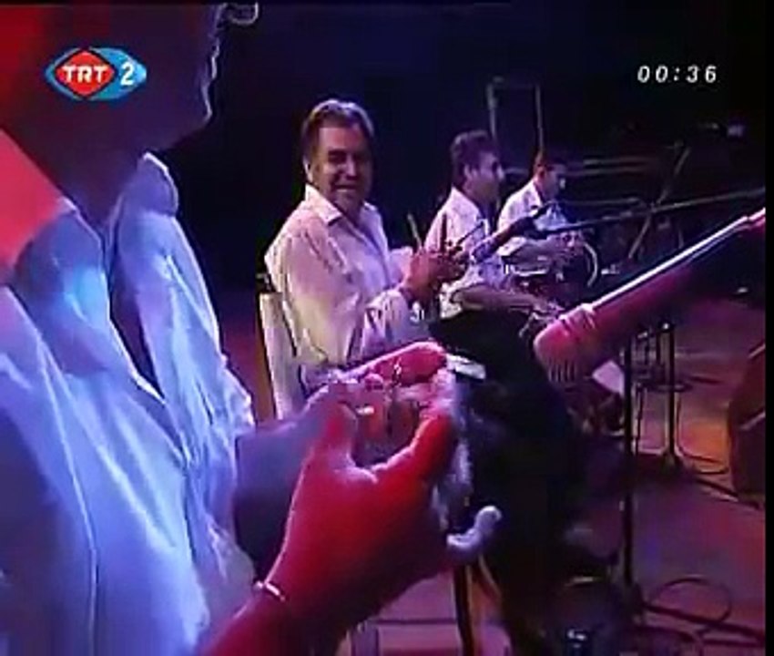 Neşet ERTAŞ & Kesik Çayır