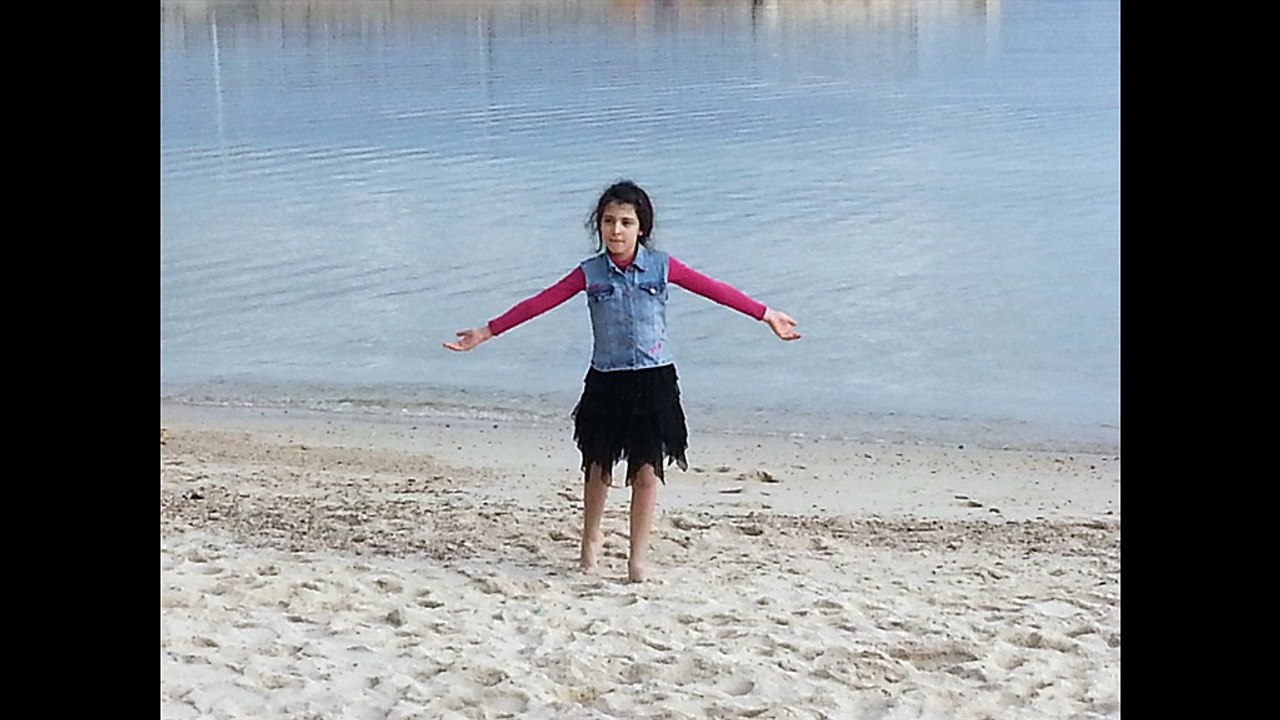 Renaud, Mistral Gagnant chanté par Mayssa 9 ans