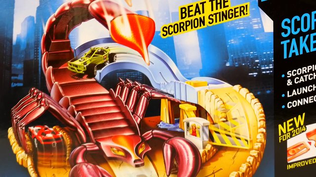 CARS Hot Wheels Scorpion Takedown Race Track Color Shifters Disney Pixar Cars 2 Toys